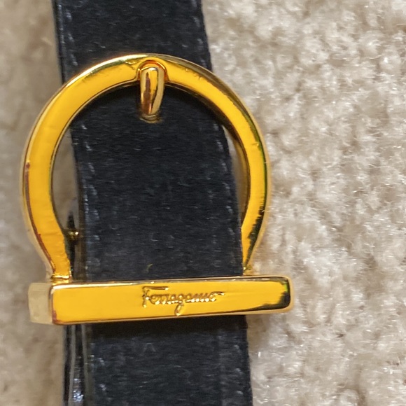 Salvatore Ferragamo suede bag - Picture 11 of 11